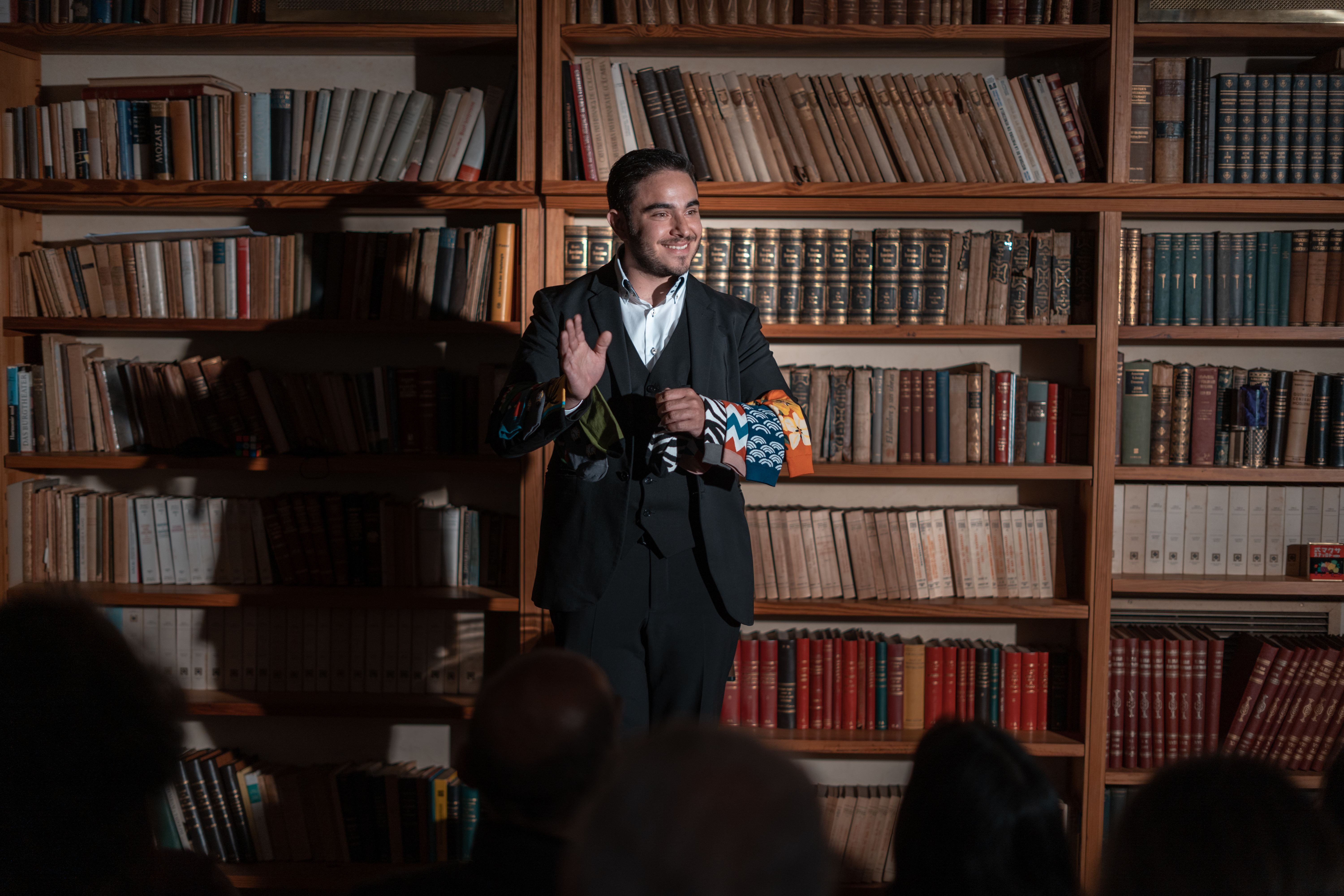 Rafael Gorrochotegui — Público y show